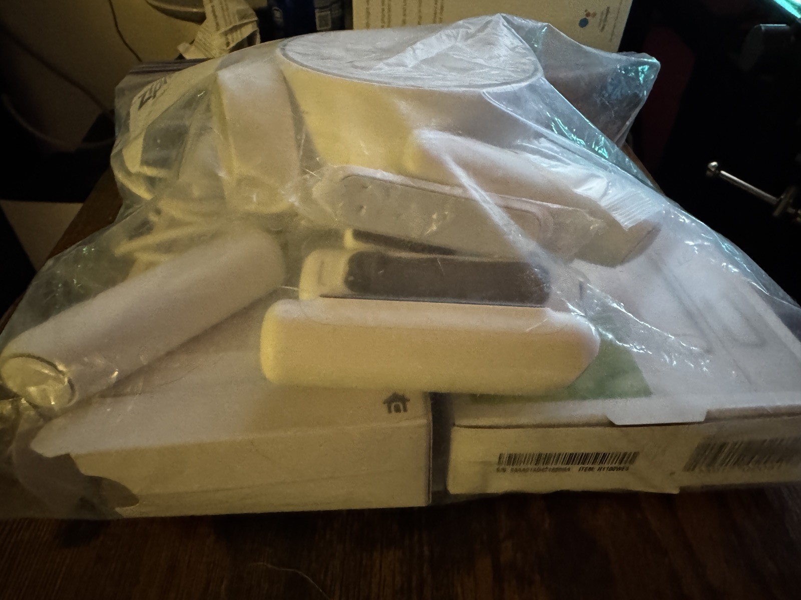 Nest Secure Alarm System Starter Pack With 6 Nest Secure Sensors (H1500ES)