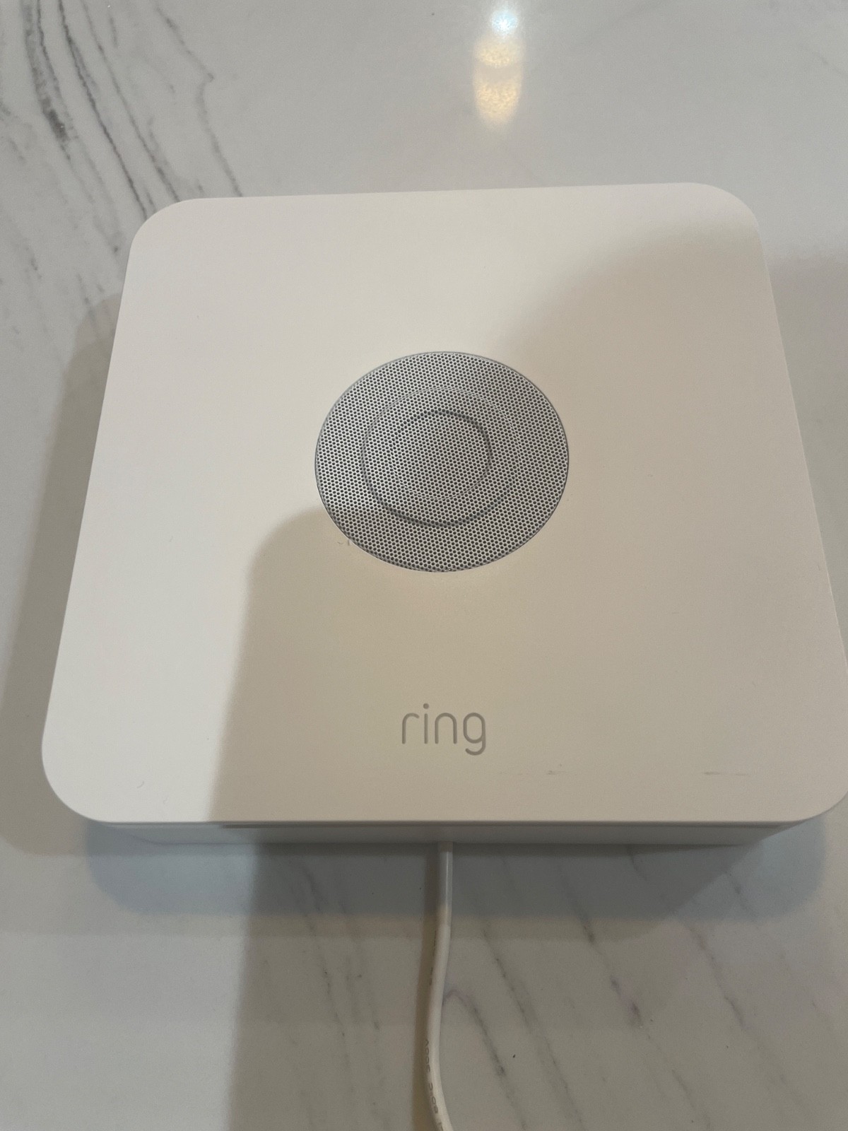 Ring Alarm 2nd Gen Base Station Siren for Wireless Home Security Systems + AC