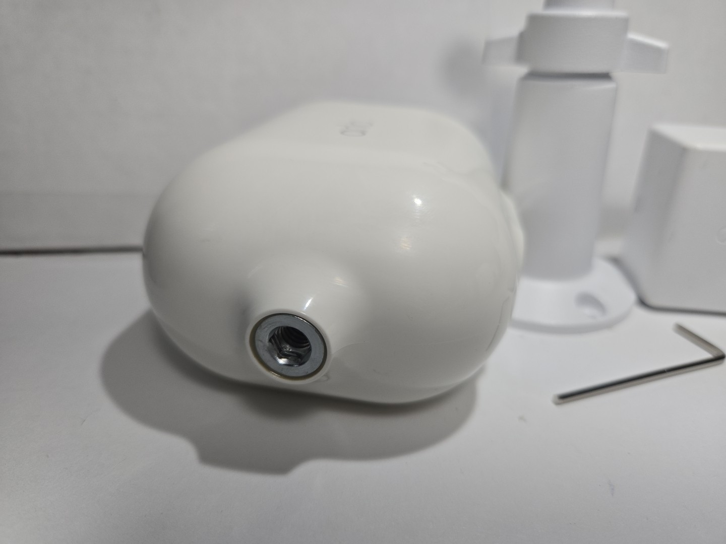 Arlo Pro 3 Spotlight Camera Add on VMC4040P w Modified Anti-Theft Housing