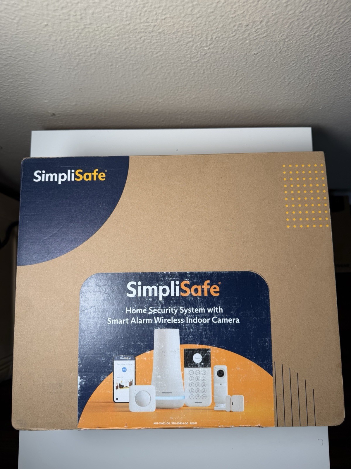 SEALED – SimpliSafe 8 Piece Wireless Home Security With Cameras