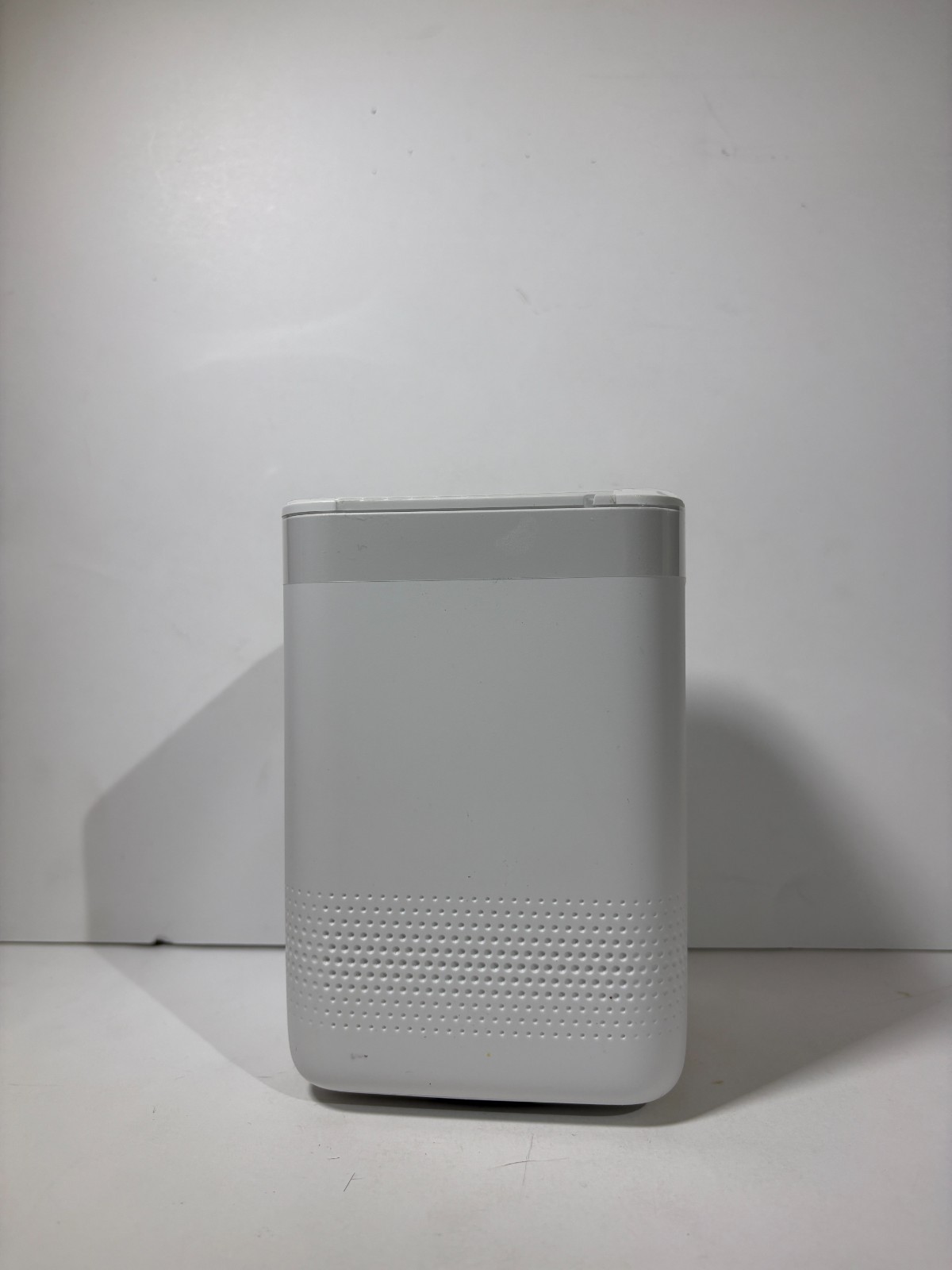 Blue by ADT Smart Home Hub Model S40LR1-01 White – Open Box