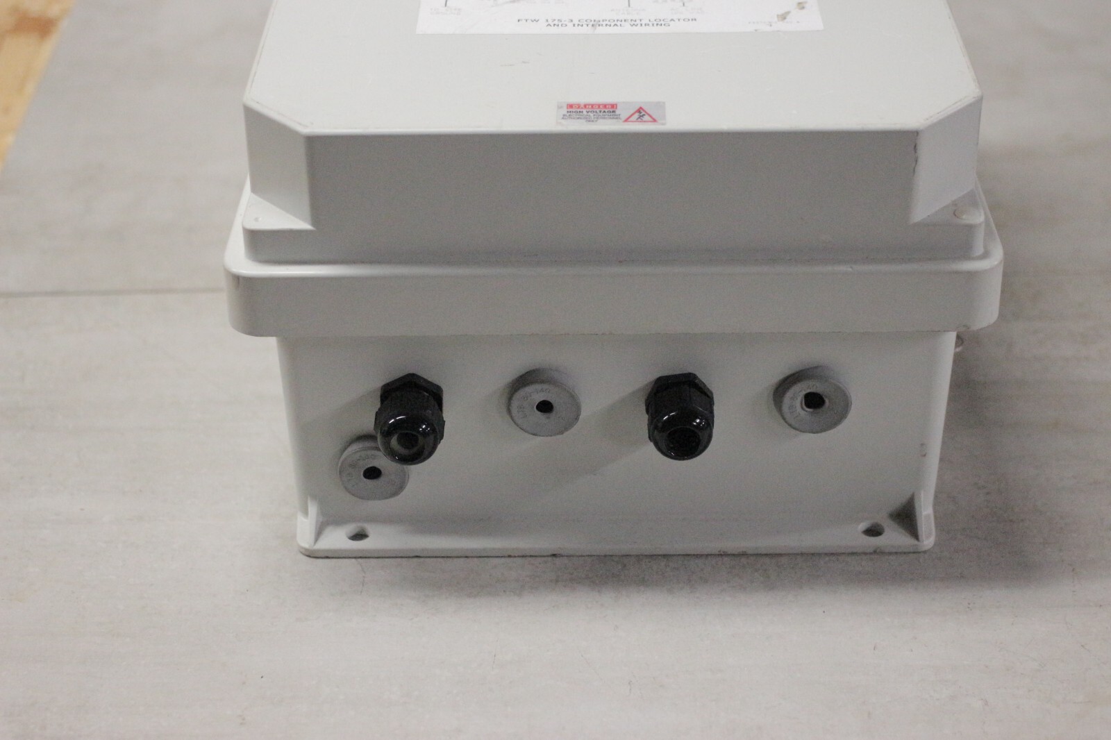FLASH TECHNOLOGY FTW175 WIRELESS MONITORING SYSTEM 3905210 — tested