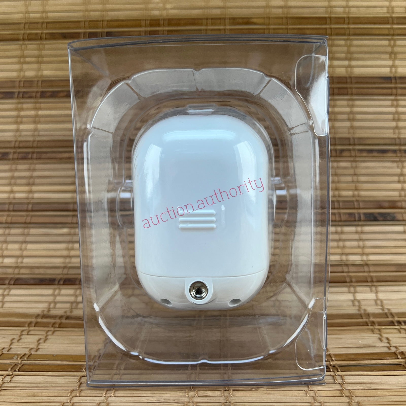 New Arlo Add-On Home Security Light Netgear Smart Pro NO BRIDGE/BATTERY ALS1101