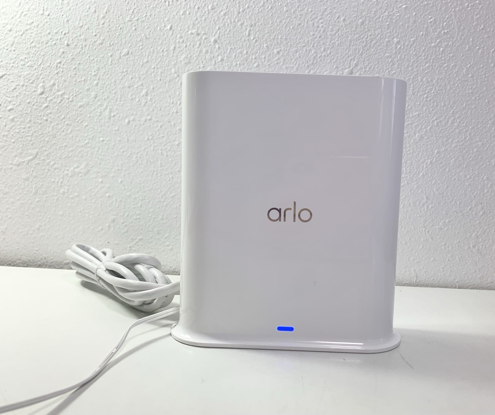 Arlo VMB4540 Smart Hub Base Station w/ Power Cord