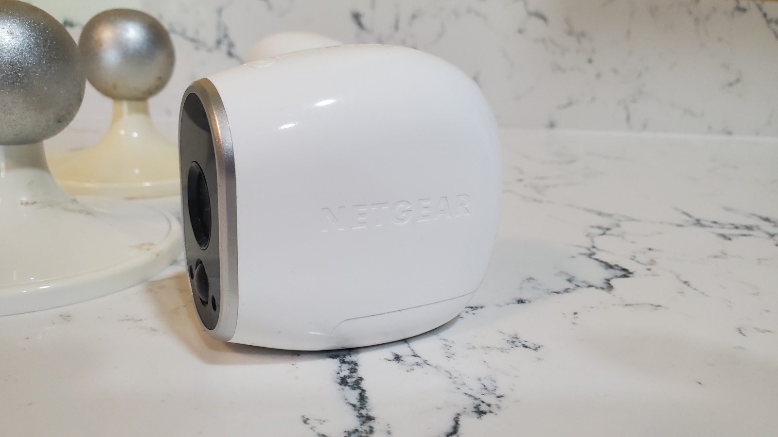(2) Arlo NETGEAR VMC3030 Add-on HD Security Camera No Battery UNTESTED – WYSIWYG