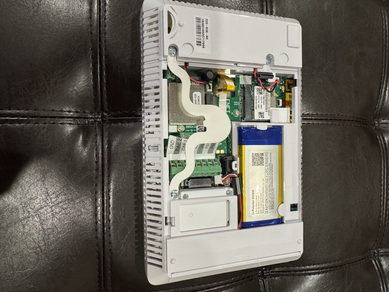 2GIG GC3E Security Panel | Comes with Verizon Cell unit and new battery