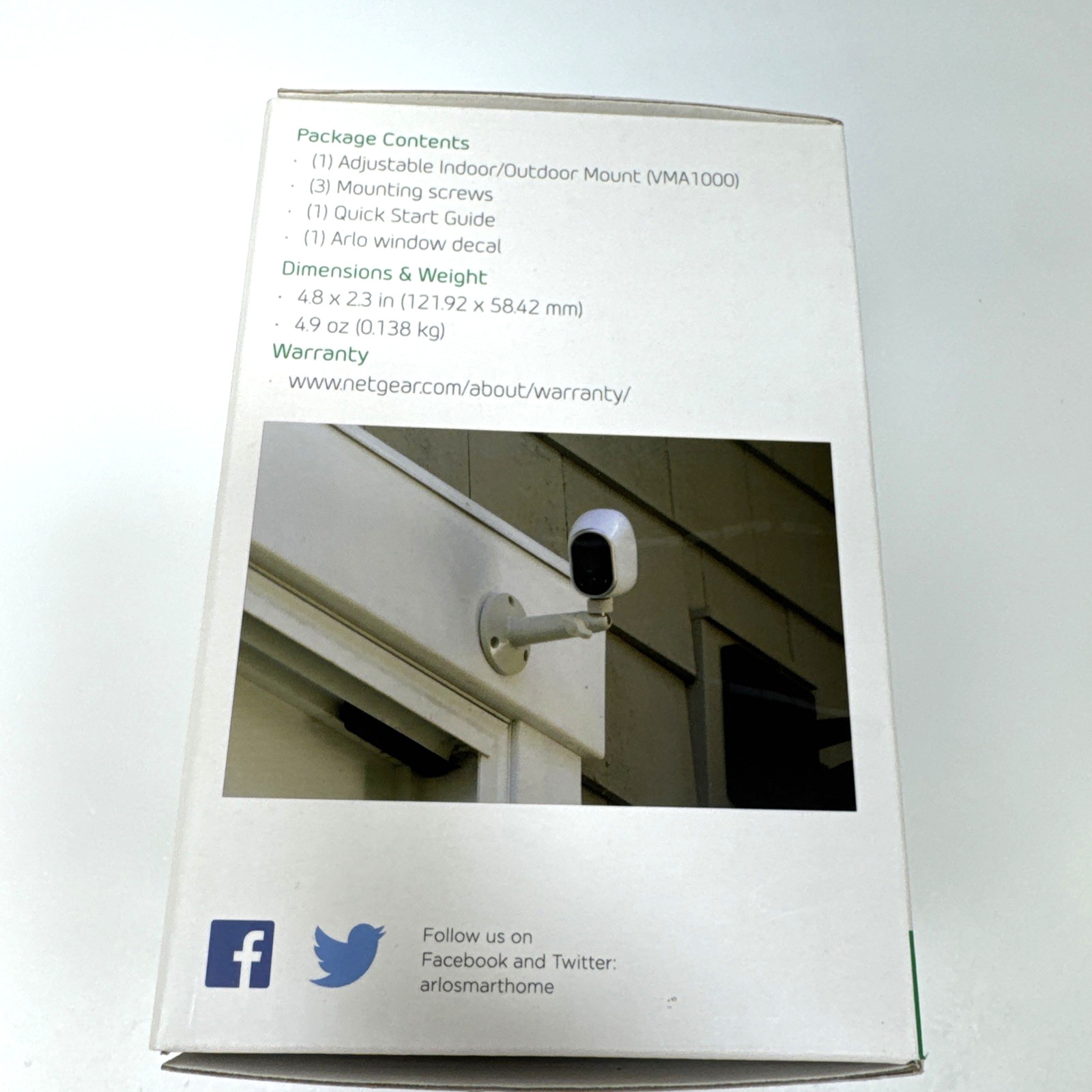 NETGEAR Arlo Adjustable Indoor/Outdoor Camera Mount New in box