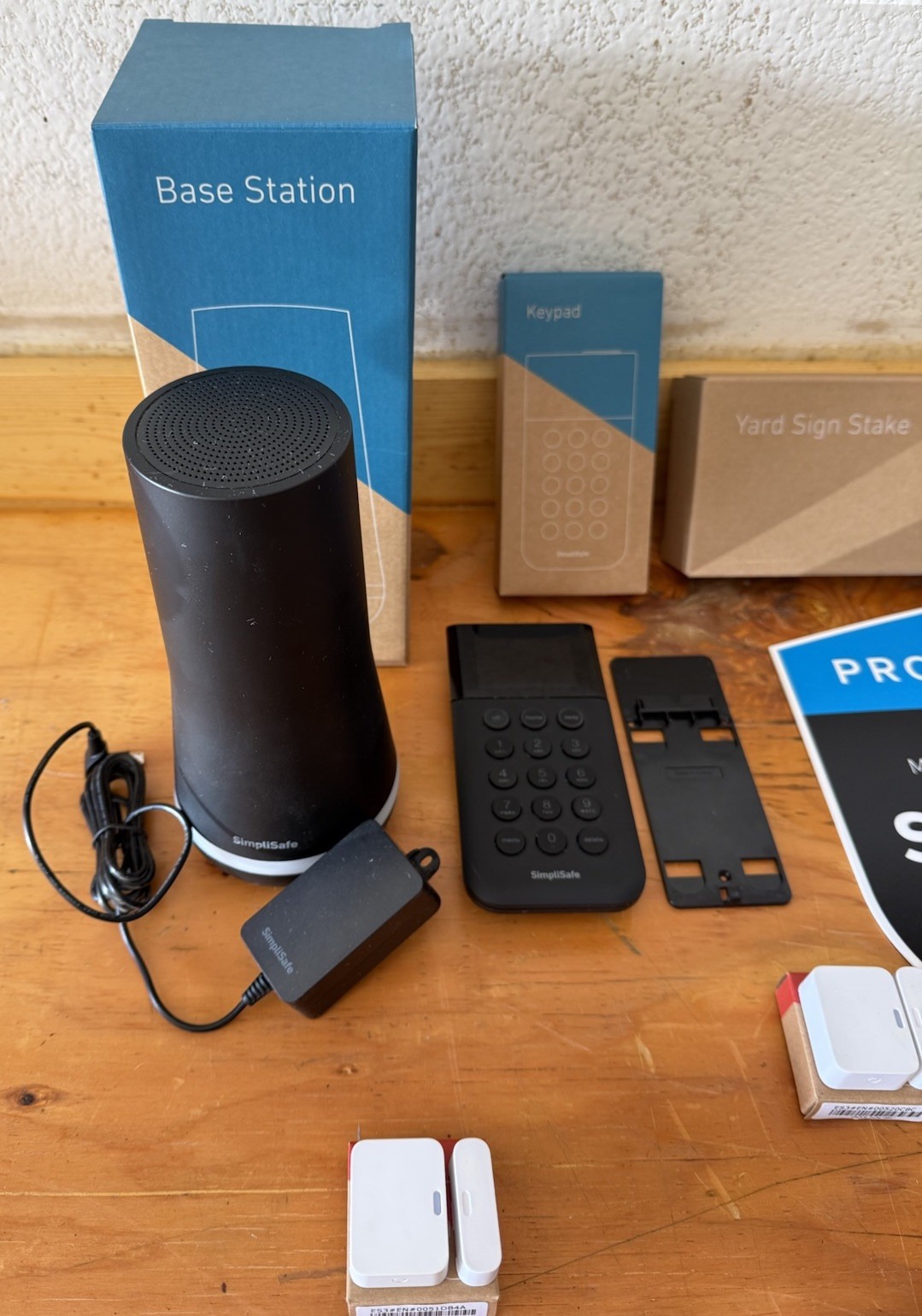 SimpliSafe 12 Piece Wireless Home Security System