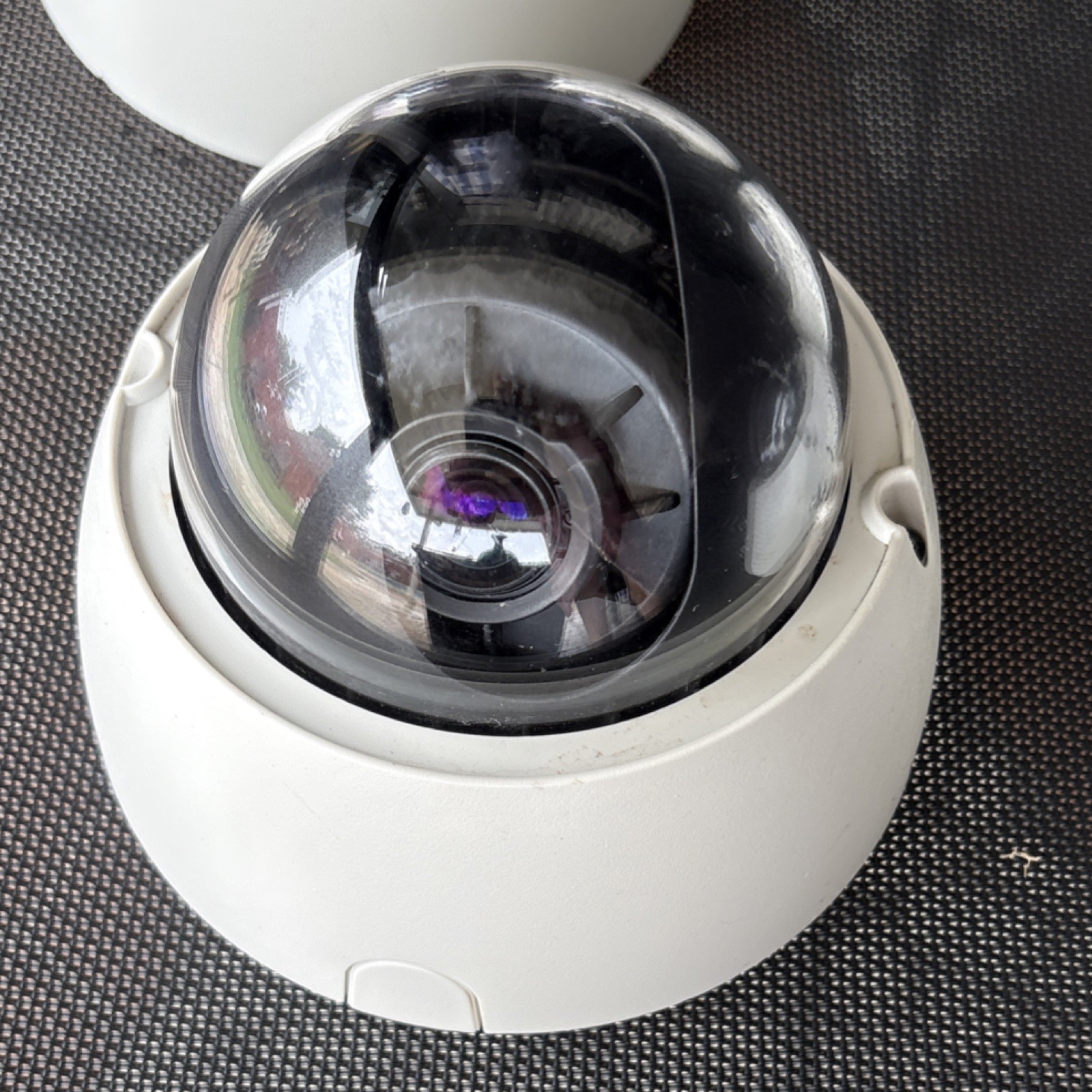 Avigilon Lot of 5 1.0-H3-D1 Dome IP Wired Security Cameras Outdoor Indoor