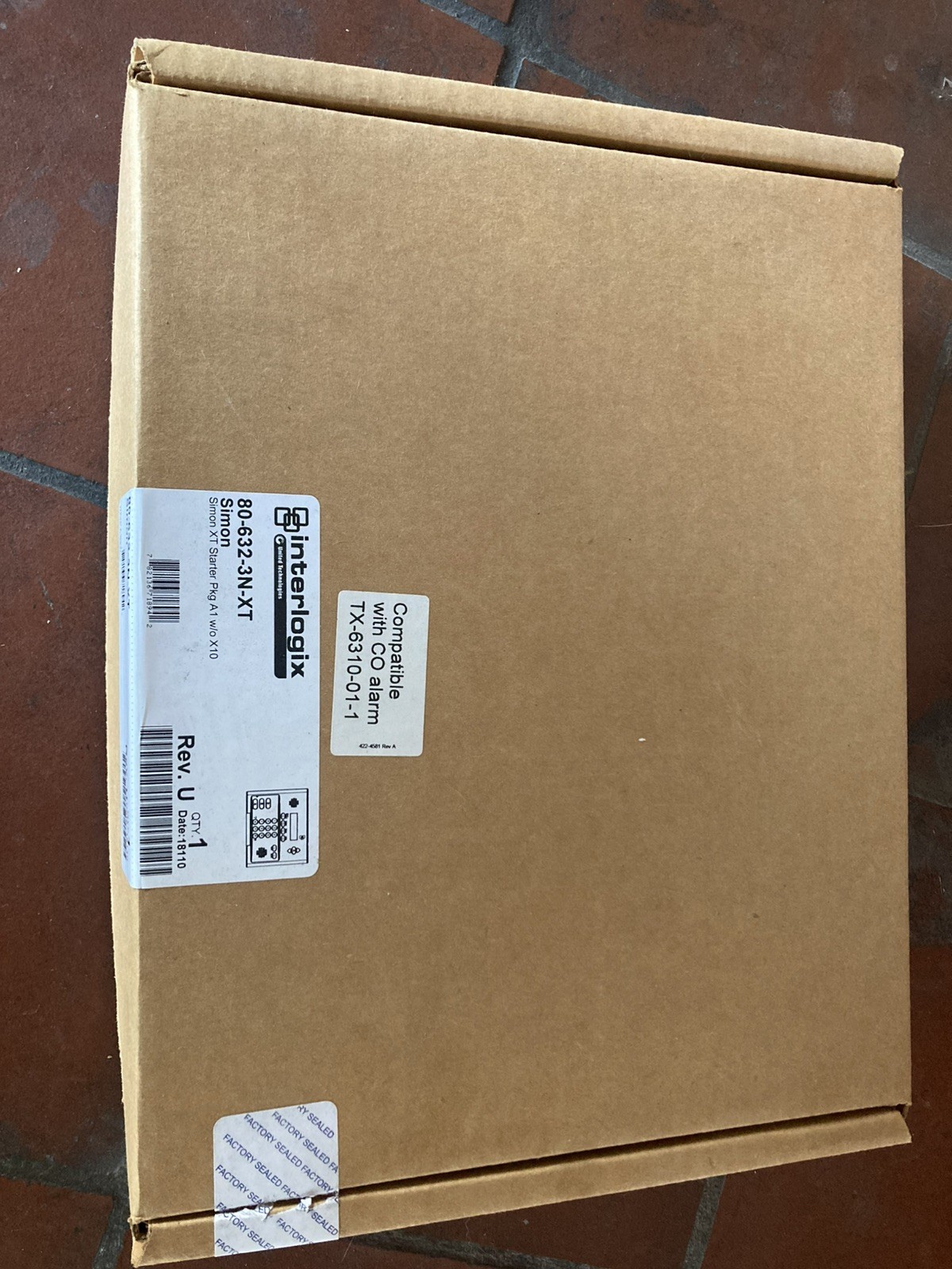 Interlogix 80-632-3N-XT Simon XT Starter Package A1 Factory Sealed