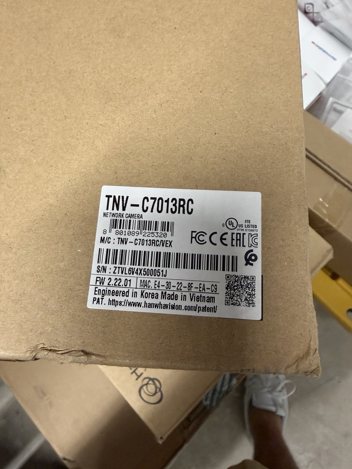 Hanwha Vision TNV-C7013RC Wisenet Q POE 3MP AI Vandal Corner IP Security Camera