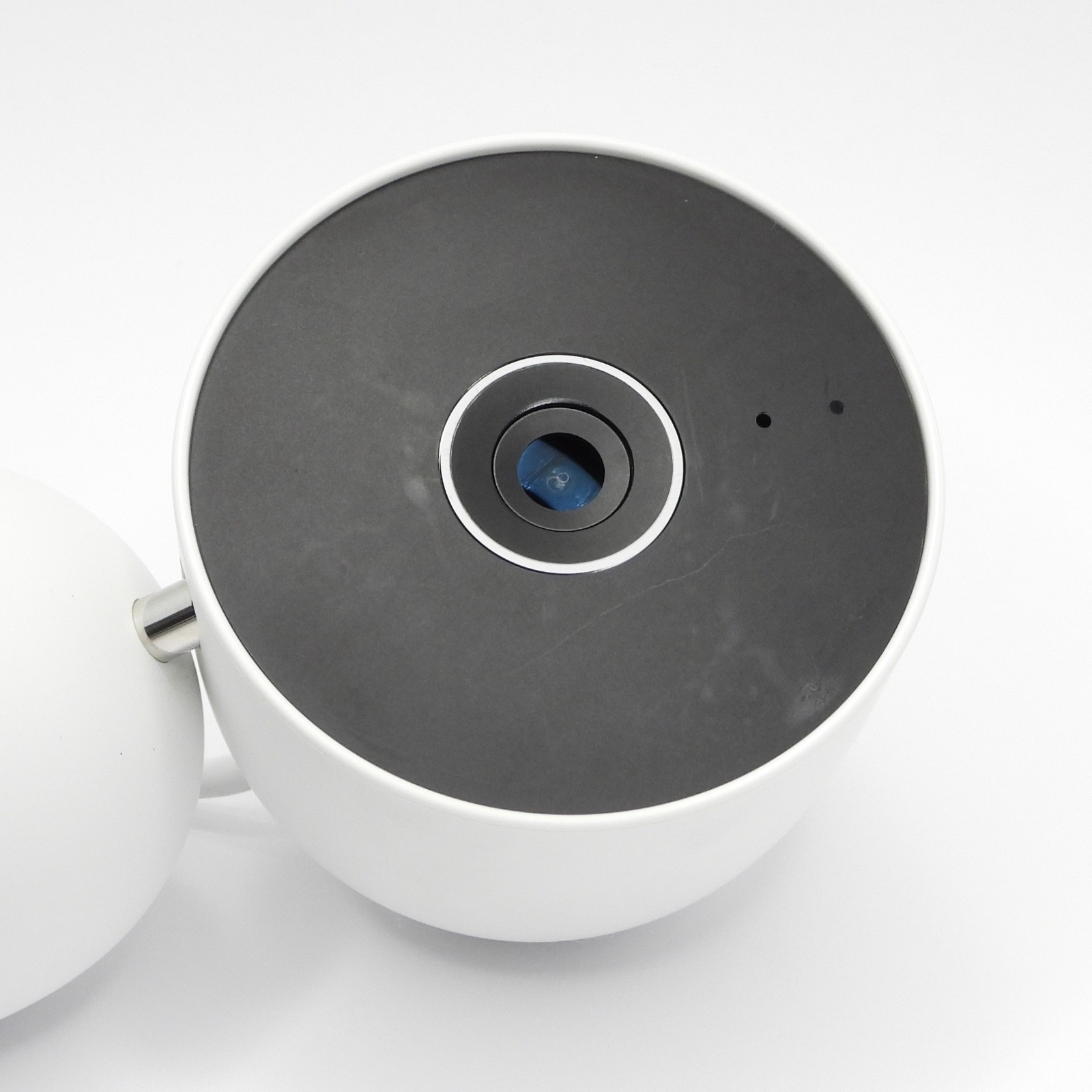 Google Nest Security Cam Indoor 1080p Wired 2nd Gen. GJQ9T (White Snow)