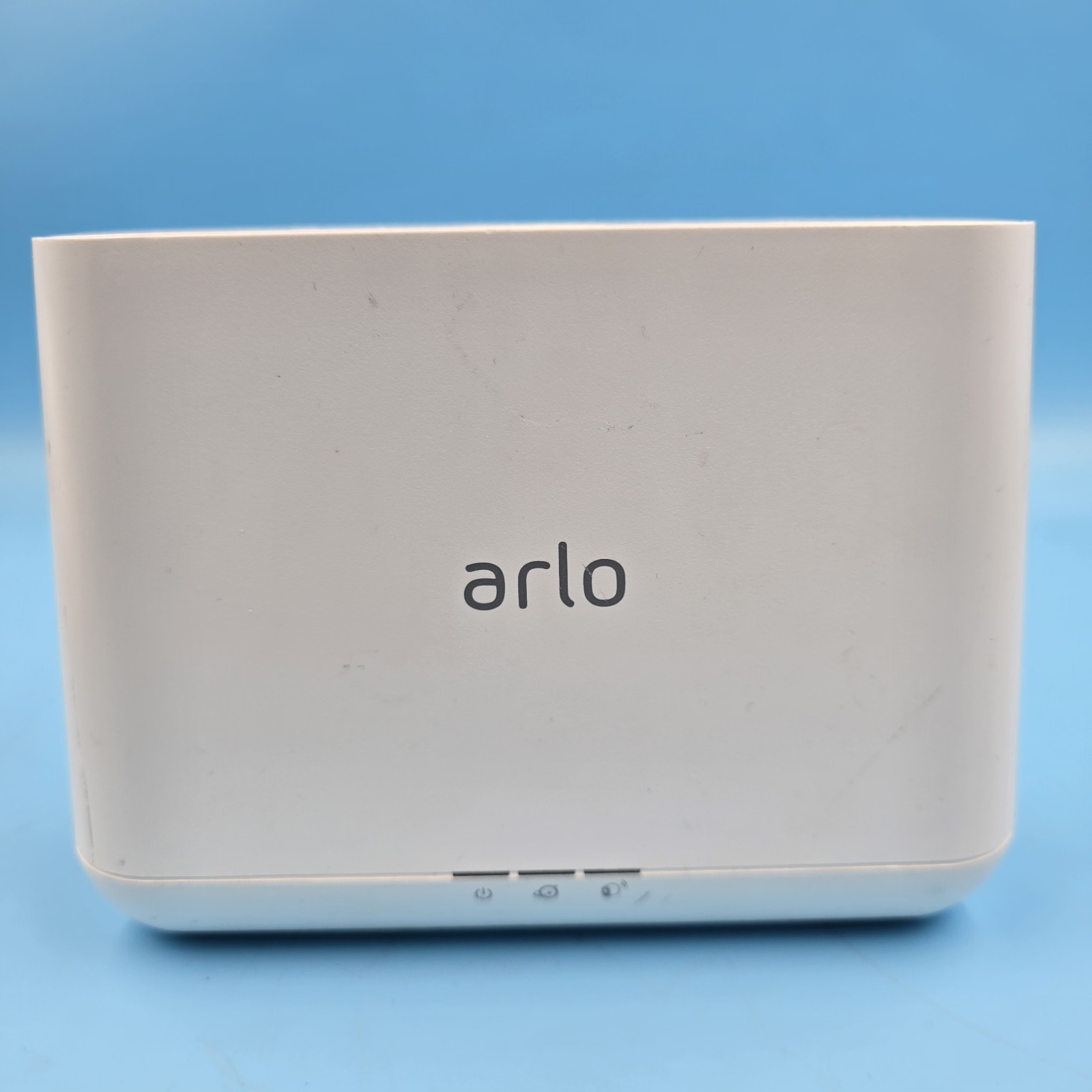 ARLO PRO BASE STATION VMB4000 – With Power Supply And Ethernet Cable