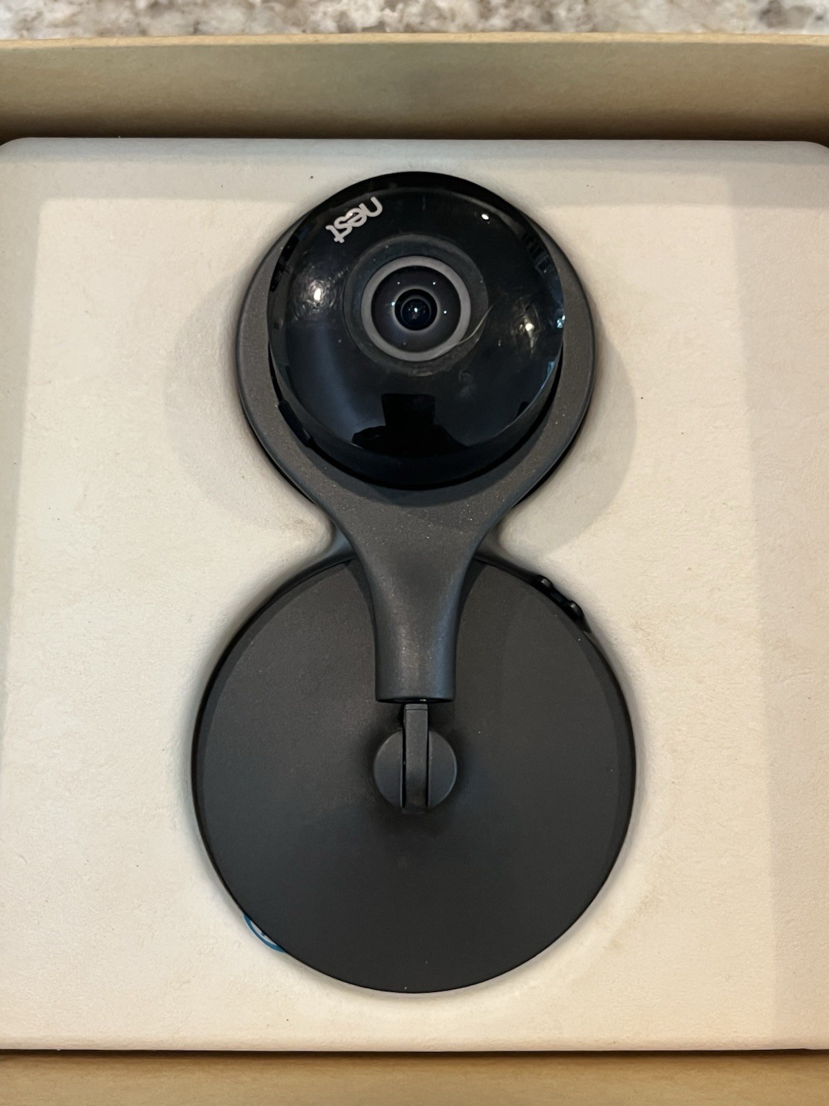 NEST Cam Indoor Smart Security Camera Model NC1102ES