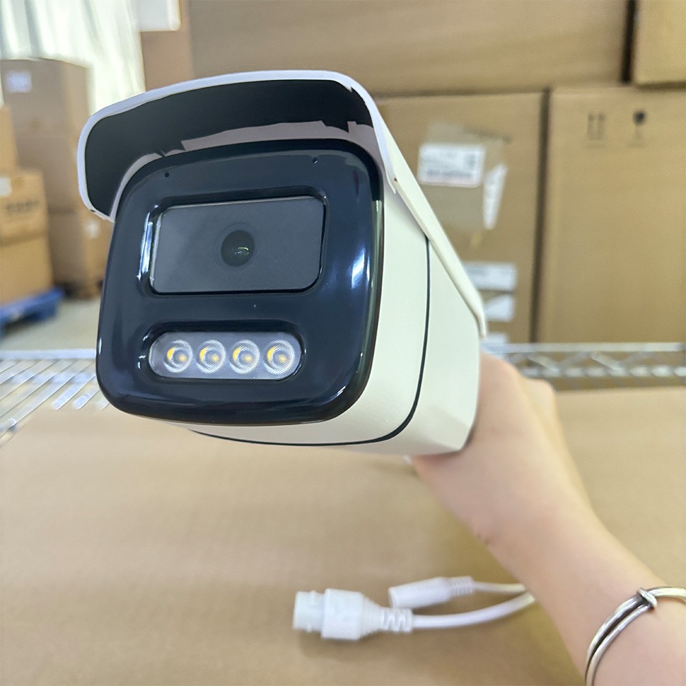 VIKYLIN 8CH POE 5MP Full Color Security IP Camera System Built-in MIC Night Lot