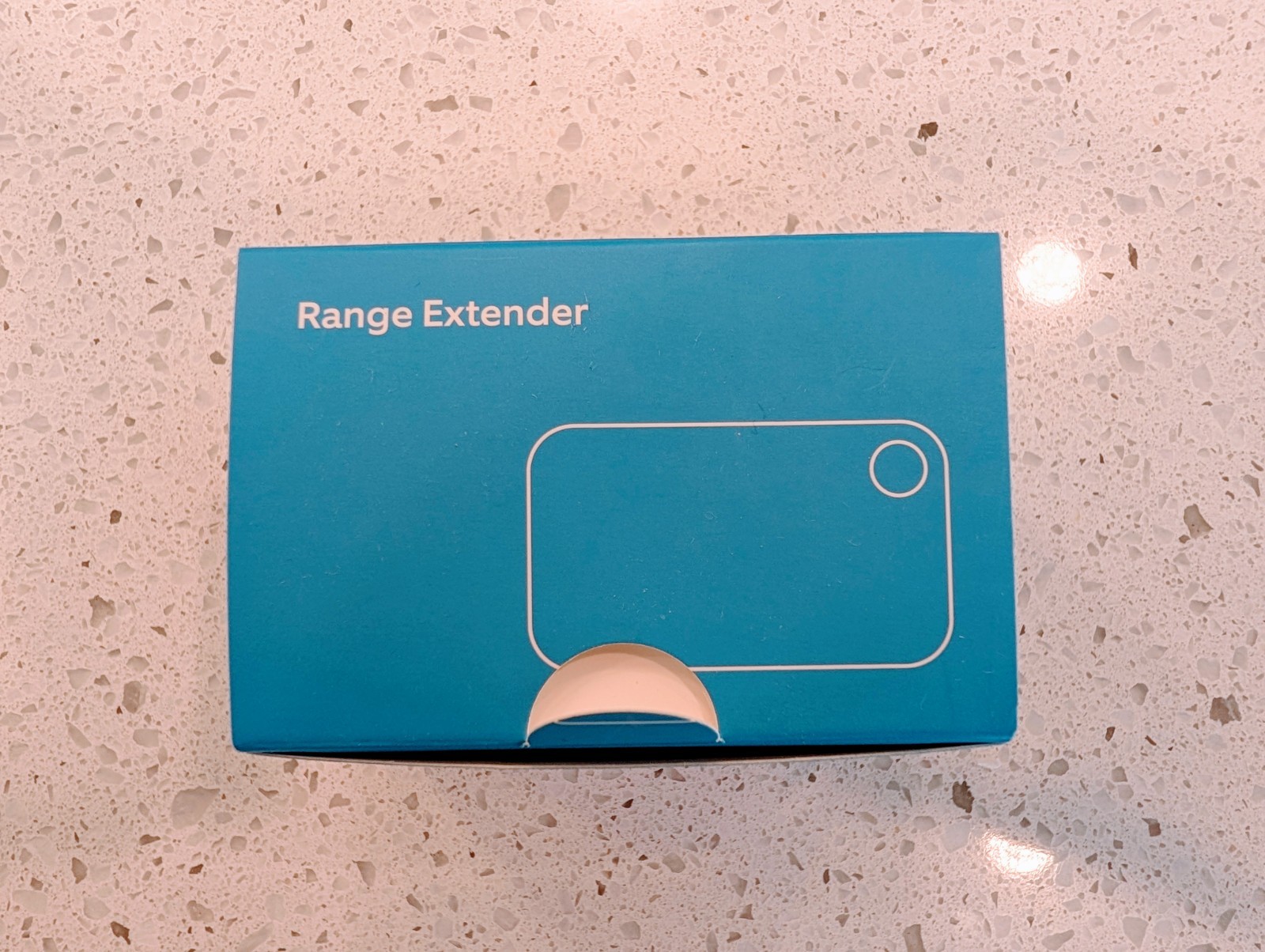 Ring Alarm Range Extender (2nd Gen) – White – Model #5AT2S8