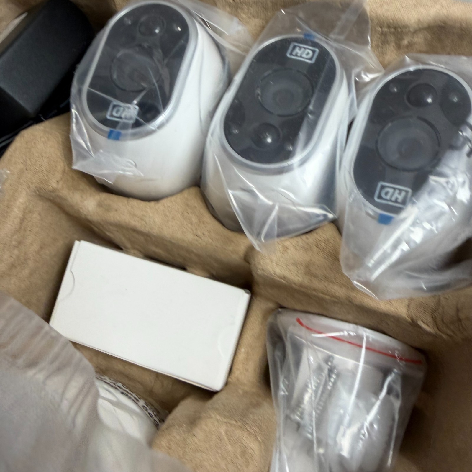 Arlo VMS3330W Wireless Night Vision HD Smart Security Camera System – Pack of 3