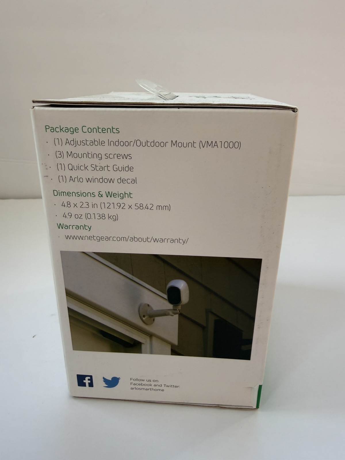 NETGEAR Arlo Adjustable Indoor/Outdoor Camera Mount New in box