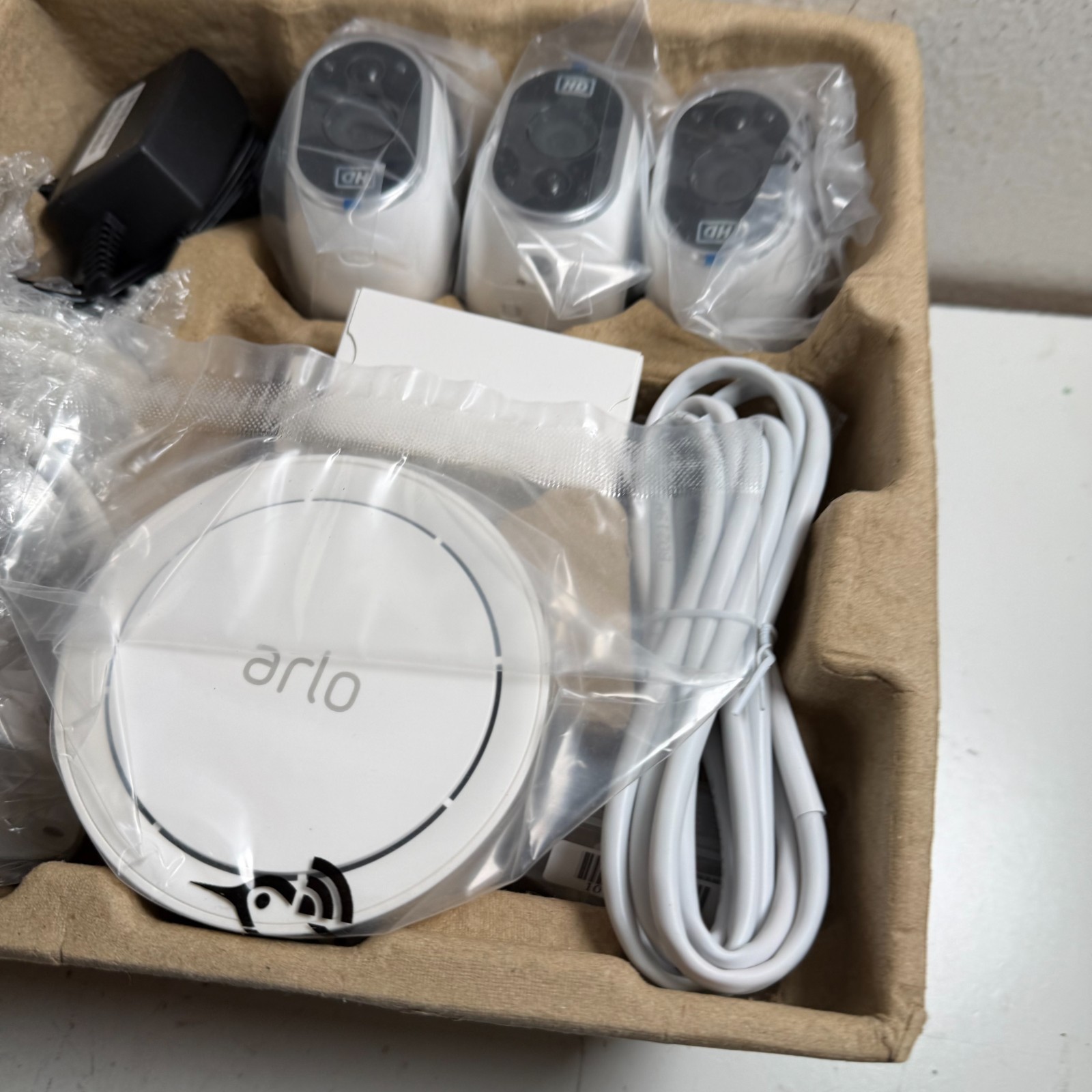 Arlo VMS3330W Wireless Night Vision HD Smart Security Camera System – Pack of 3