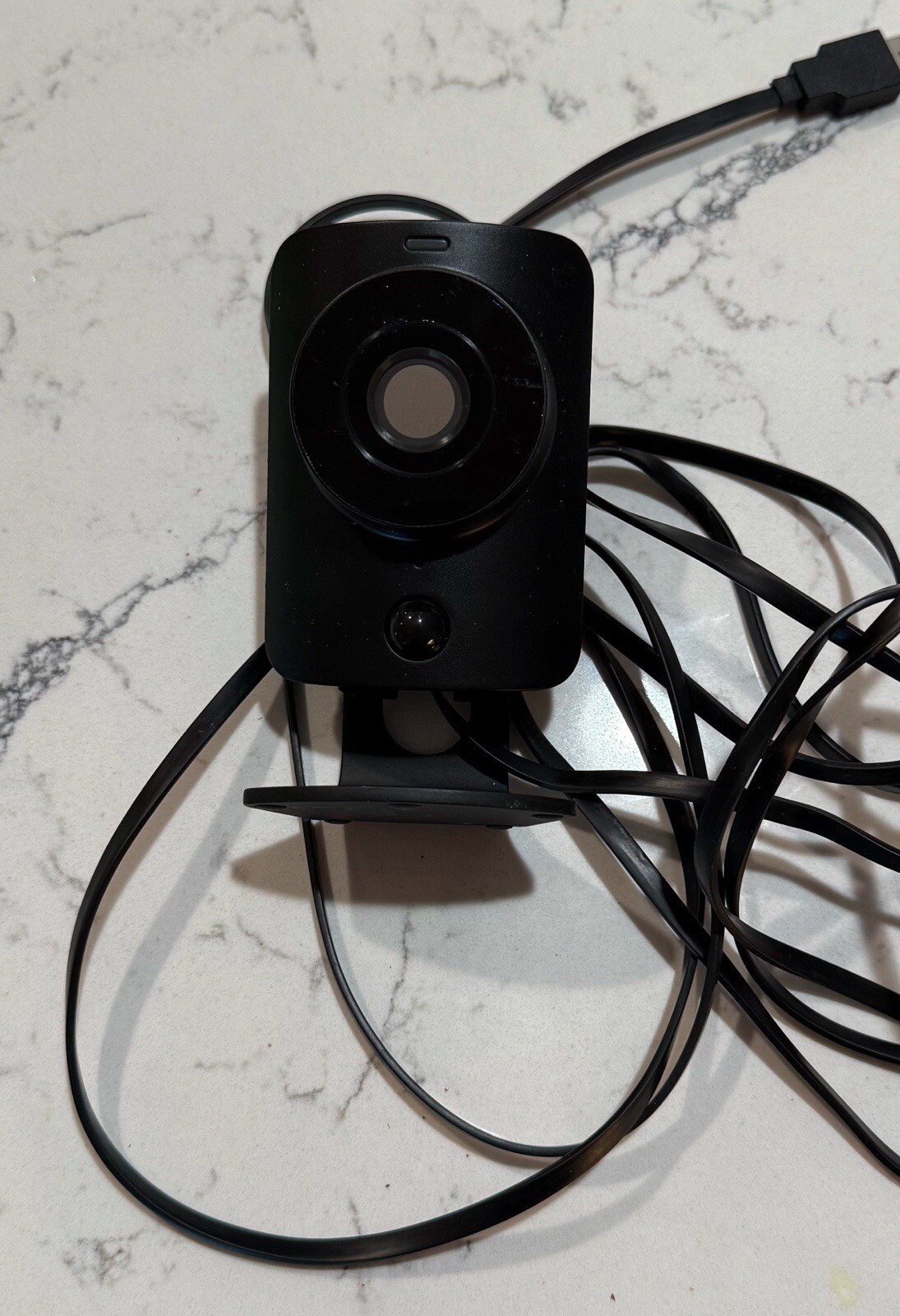 SimpliSafe SimpliCam 1080p Wireless Indoor Security Camera – SSCM2