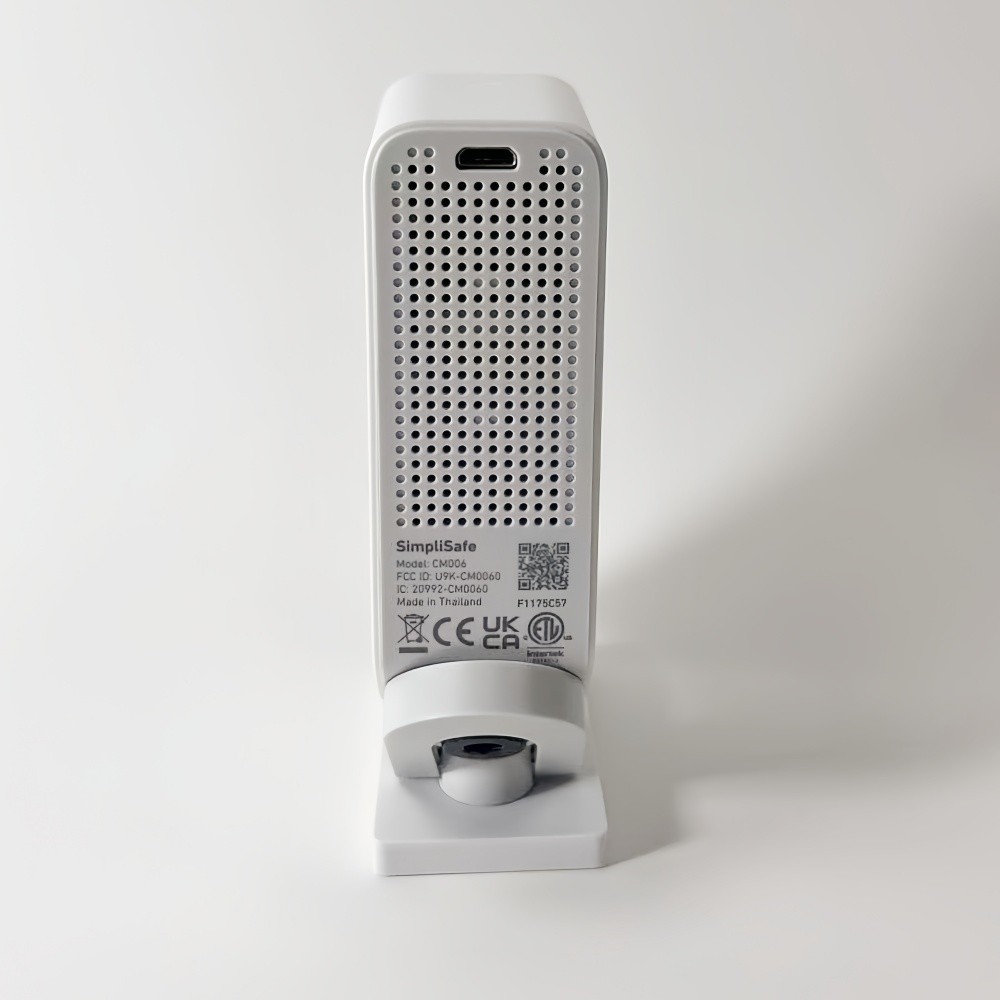 SimpliSafe Smart Alarm Night Motion Camera Wireless Indoor Security Cam CM006