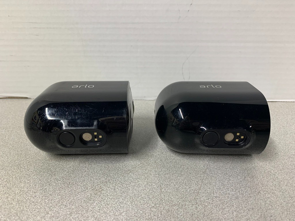 **NETGEAR Arlo Pro VMB4000 – Cameras, Base Station – Untested – READ