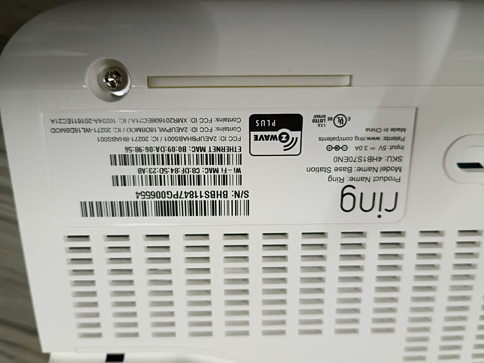 Ring Alarm Base Station -1st Gen- 4HB1S70EN0 w/ AC Adapter. Unknown Registration