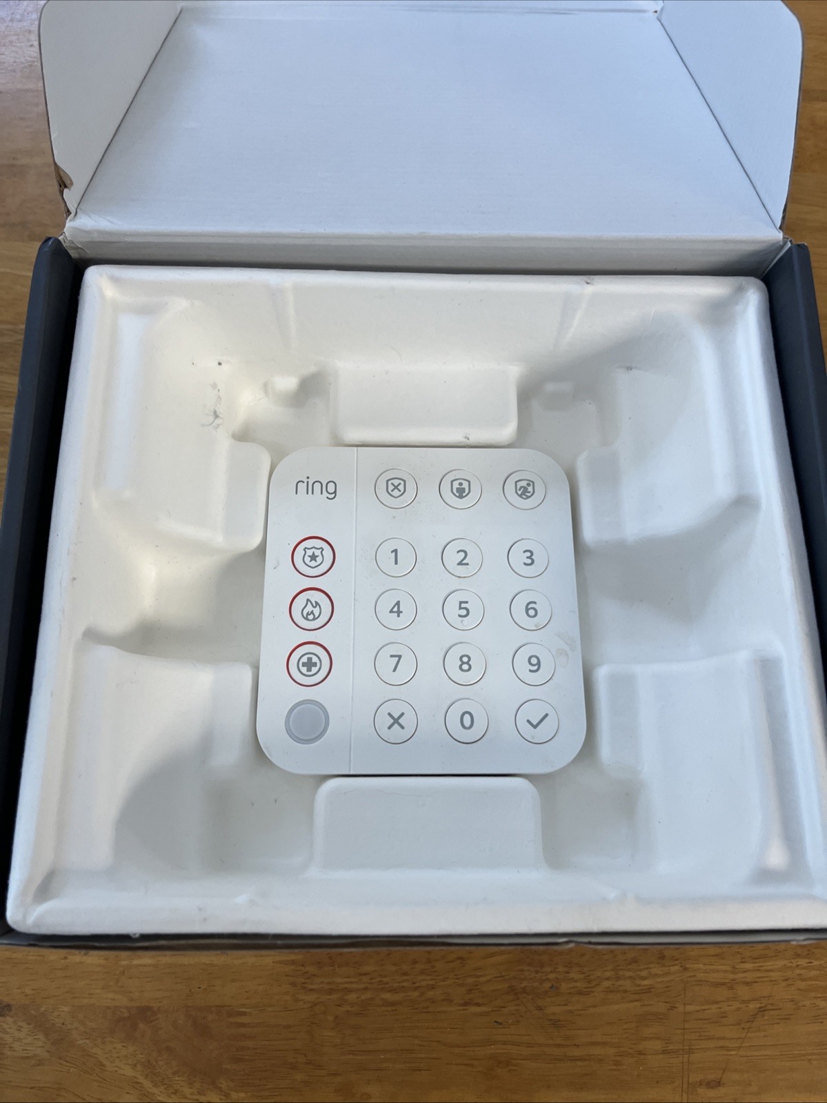 Ring Alarm Home Security Kit Base Station Key Pad Range Extender (Read)