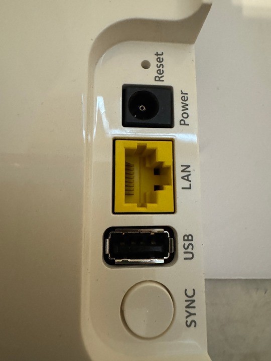 Netgear Arlo VMB4500 Base Station | No Power Adapter