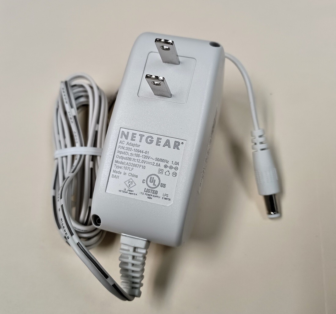 NETGEAR AC Adapter, AD2067F10, New. 332-10944-01, for Router. 12VDC 2.5A. UL