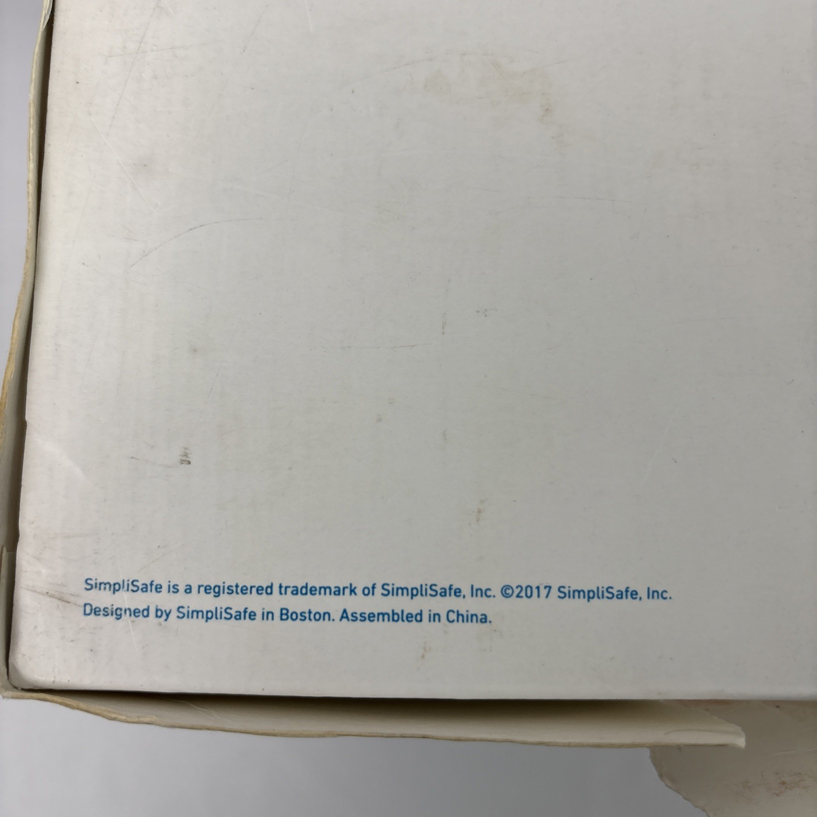 SimpliSafe Wireless Home Security System Kit