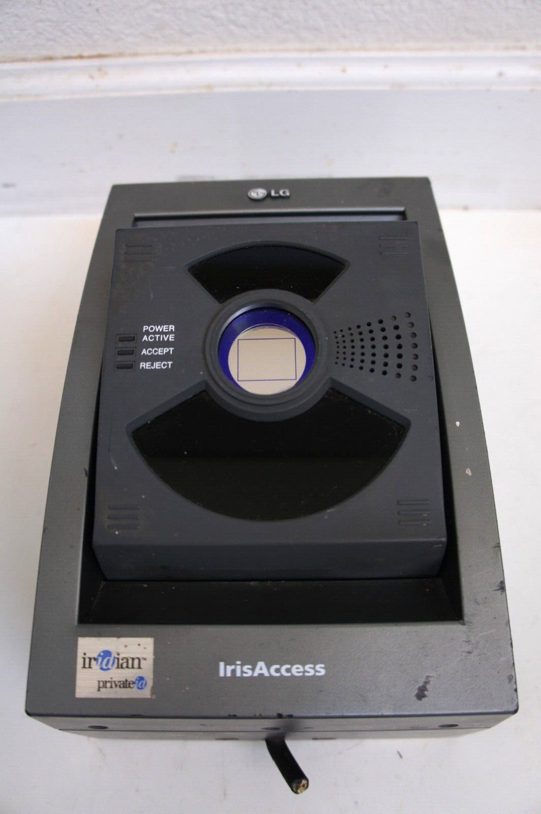 LG IrisAccess Biometric Eye/Retina Scanner – Untested for Parts