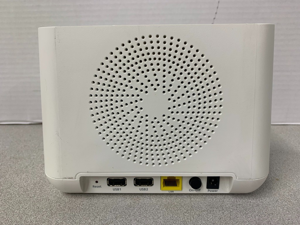 **NETGEAR Arlo Pro VMB4000 – Cameras, Base Station – Untested – READ