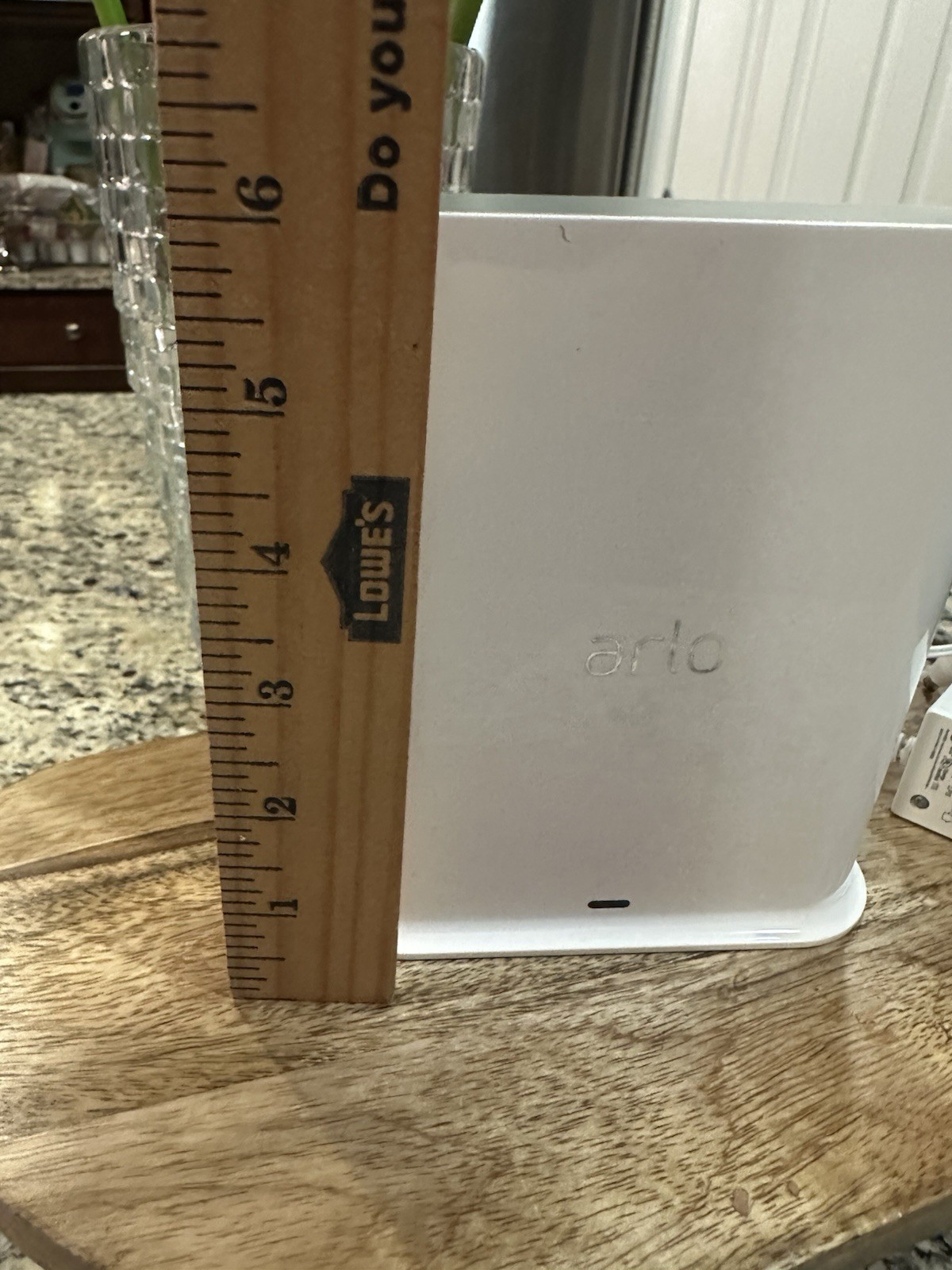 Arlo Pro Smart Hub (VMB4540) Base Station