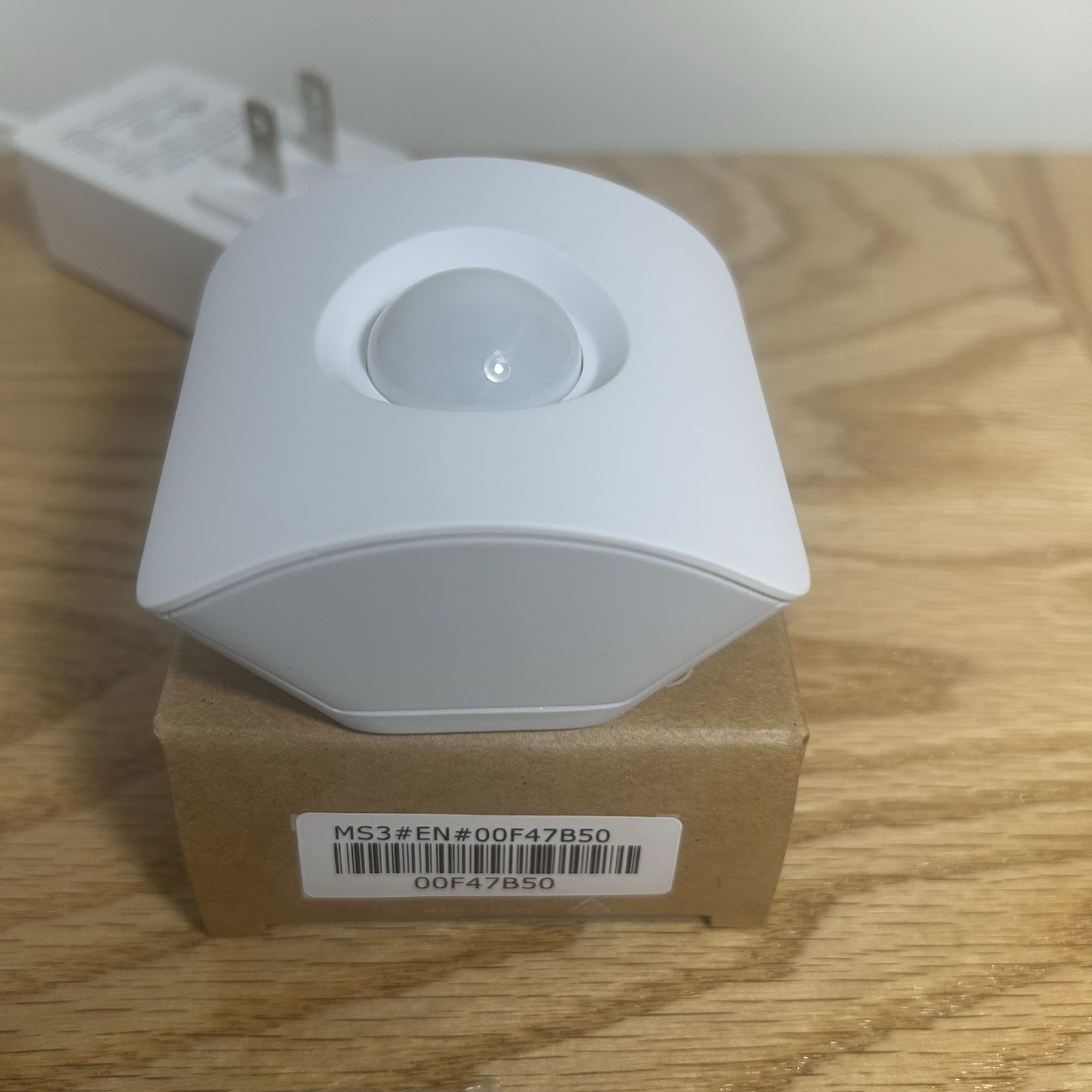 SimpliSafe SSBS3 WiFi Base Station + Wireless Keypad Home Security Sensors