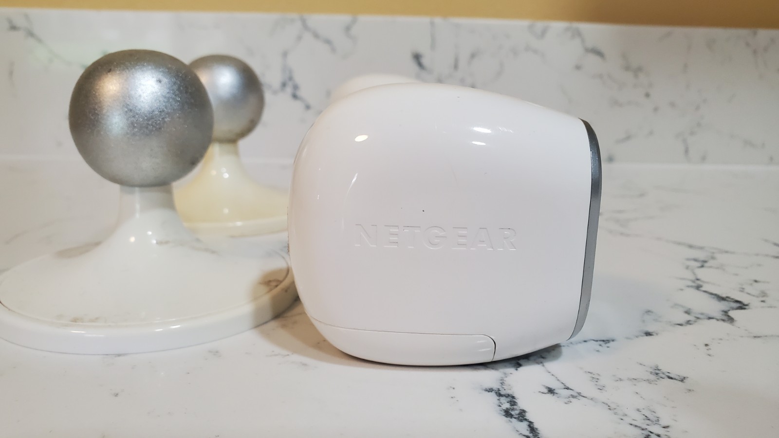 (2) Arlo NETGEAR VMC3030 Add-on HD Security Camera No Battery UNTESTED – WYSIWYG
