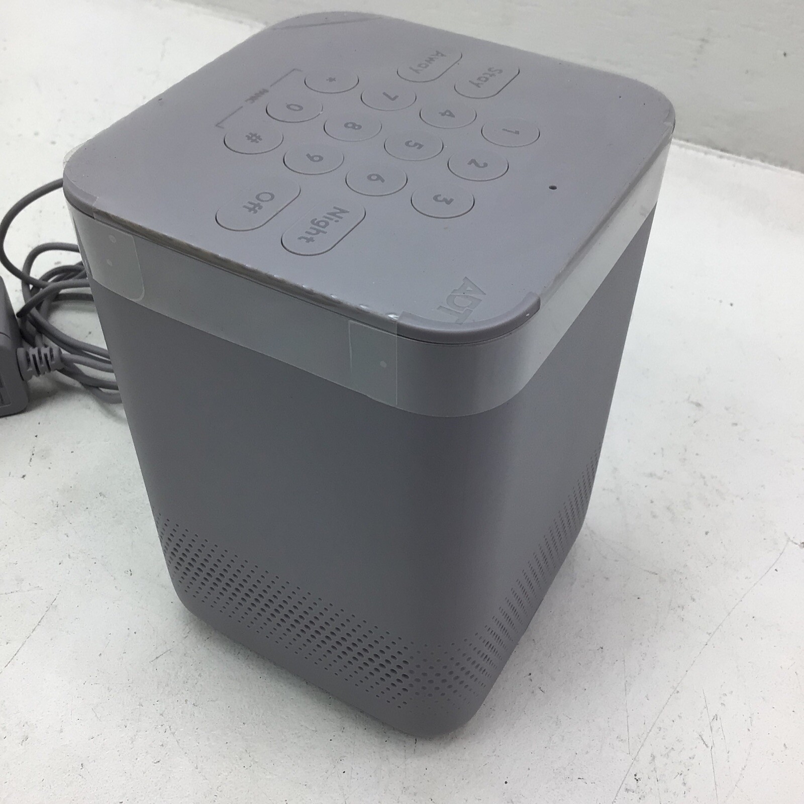 Blue by ADT Smart Home Hub Graphite S40LR0-01