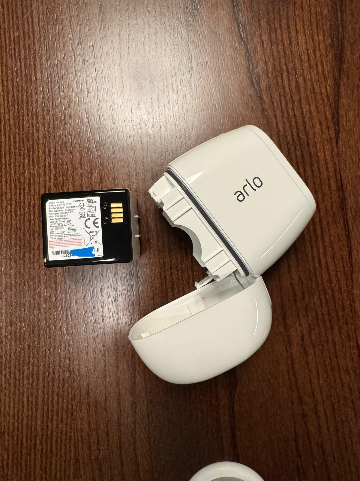 Arlo Pro 2 VMC4030P 1080p Camera Battery 10m Outdoor Cable Mount Skin