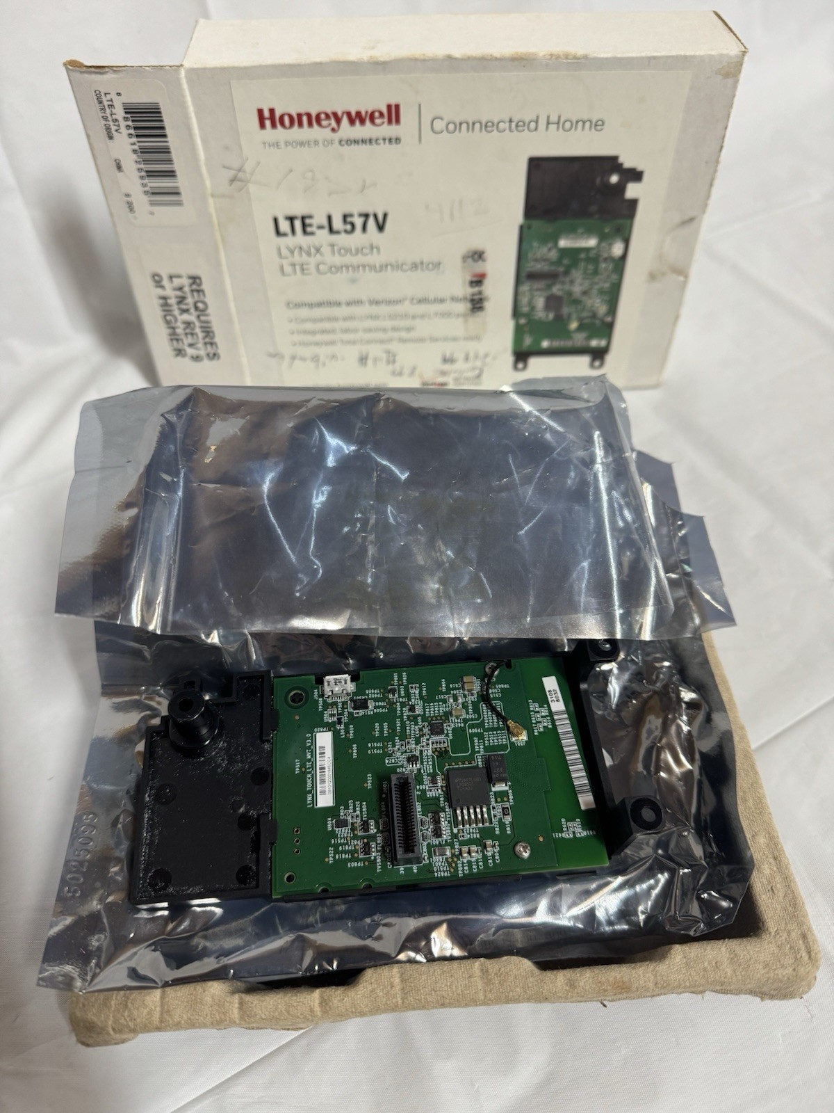 Honeywell LTE-L57V Verizon LTE Communicator Lynx Touch L5210 L7000 – Open Box