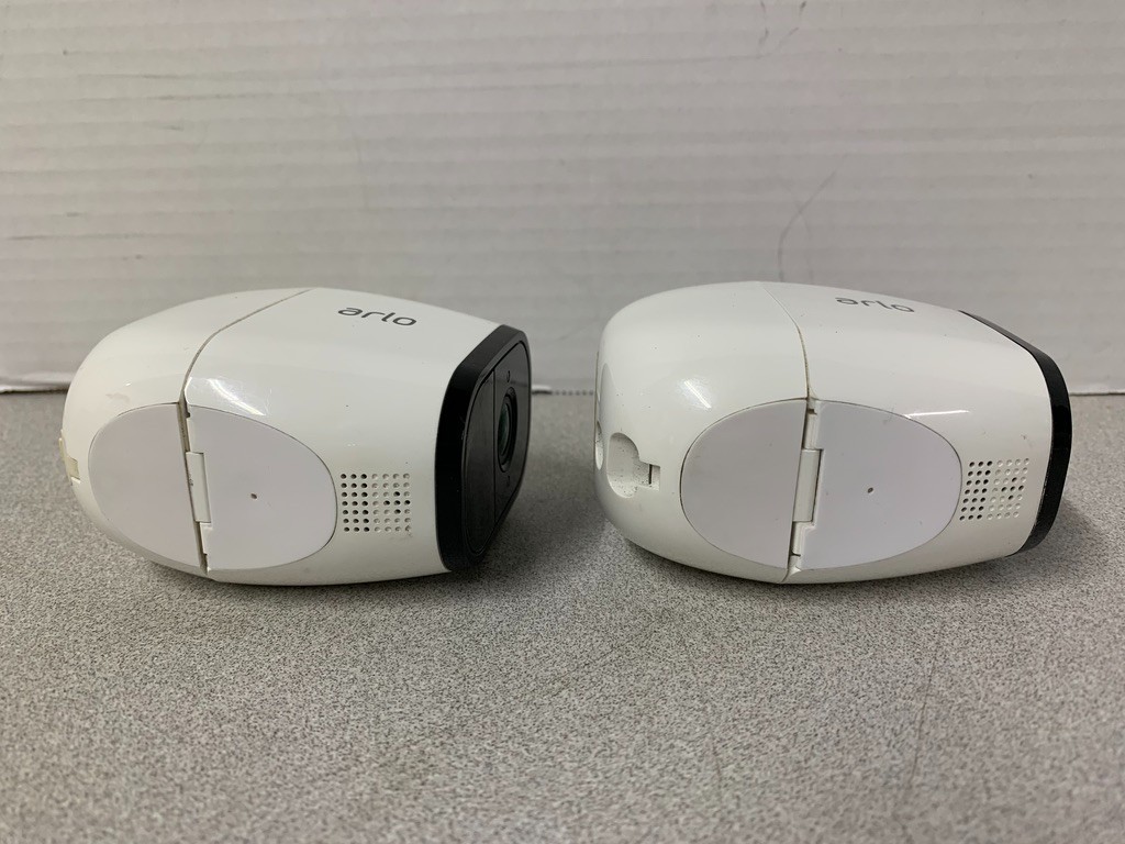 **NETGEAR Arlo Pro VMB4000 – Cameras, Base Station – Untested – READ