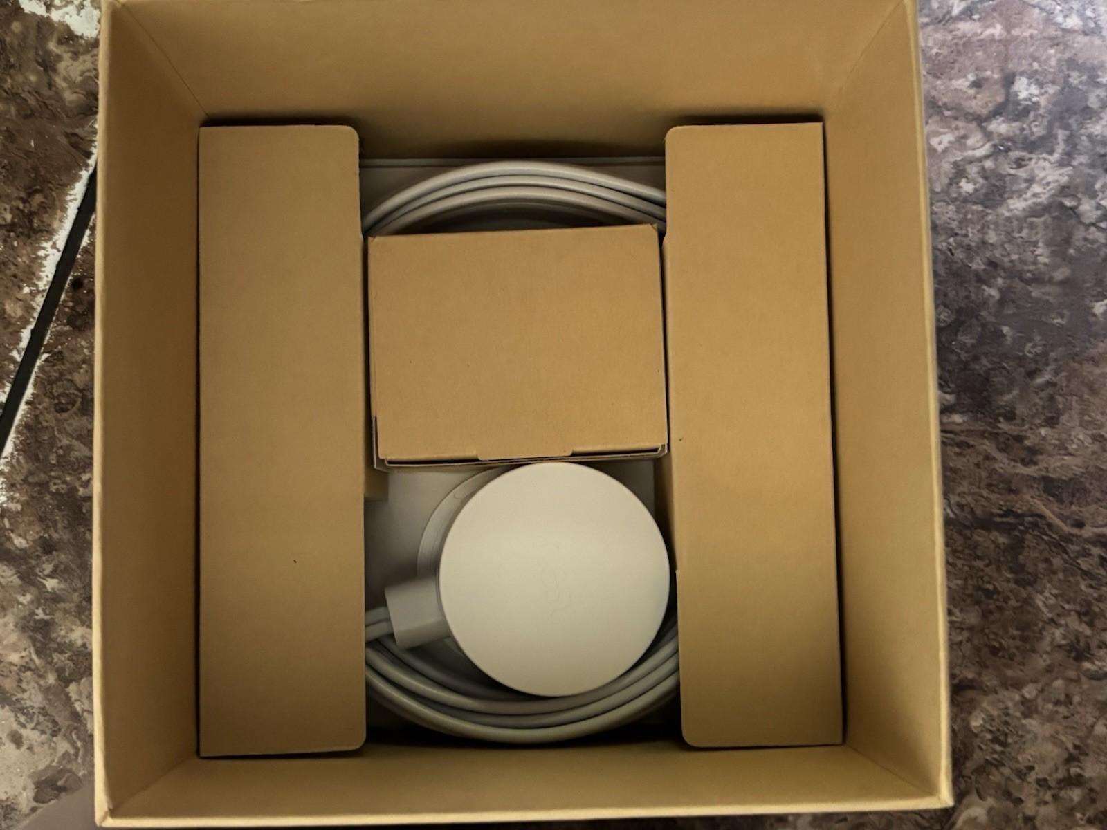 Google NEST Cam Outdoor Security Camera Model NC2100ES – Open Box
