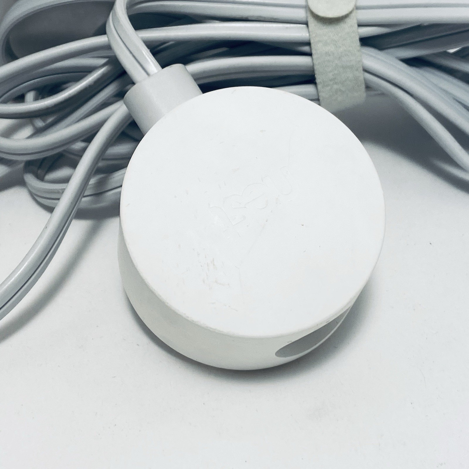Google Nest Indoor 1st Gen A0005 & Outdoor Security Camera Bundle w/OEM Cords