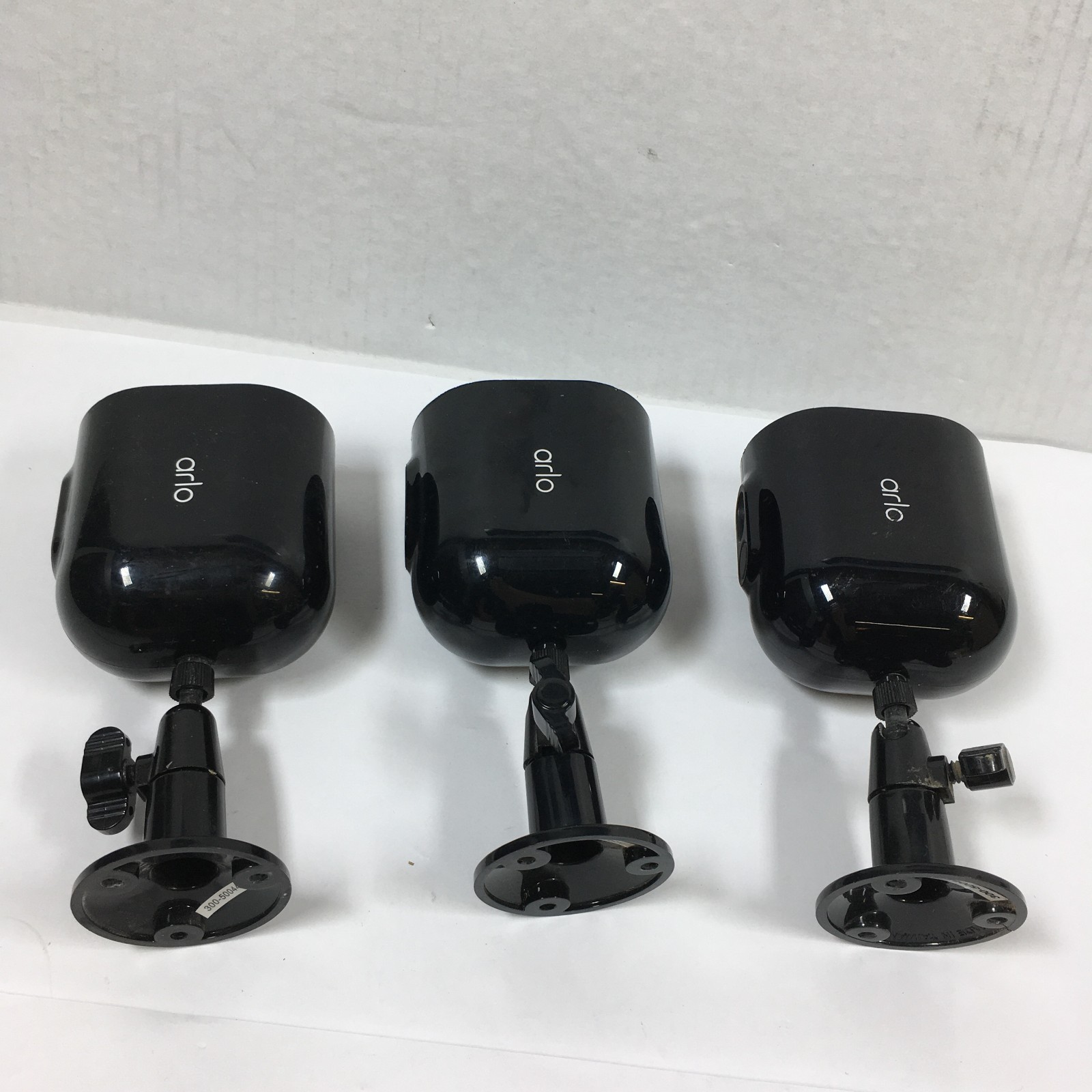 Arlo Pro 5S 2K Security Camera VMC4060P Black (SET of 3 Cameras) with Screws