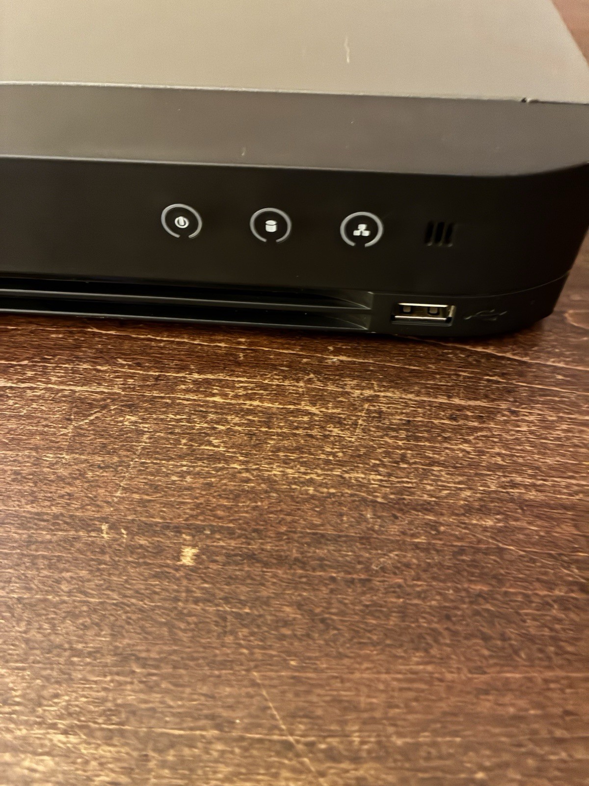 * NEW Hybrid 4 Channel DVR / DVS & Internal 4 TB Hard Drive