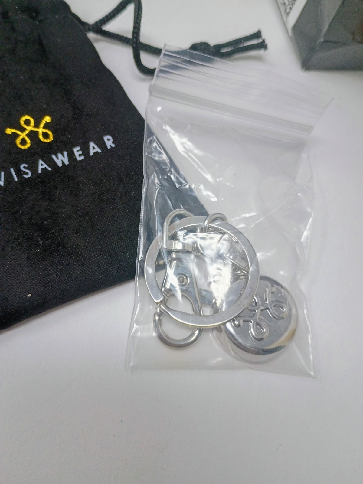 NEW InvisaWear Smart Jewelry Safety Device Silver Unisex Keychain