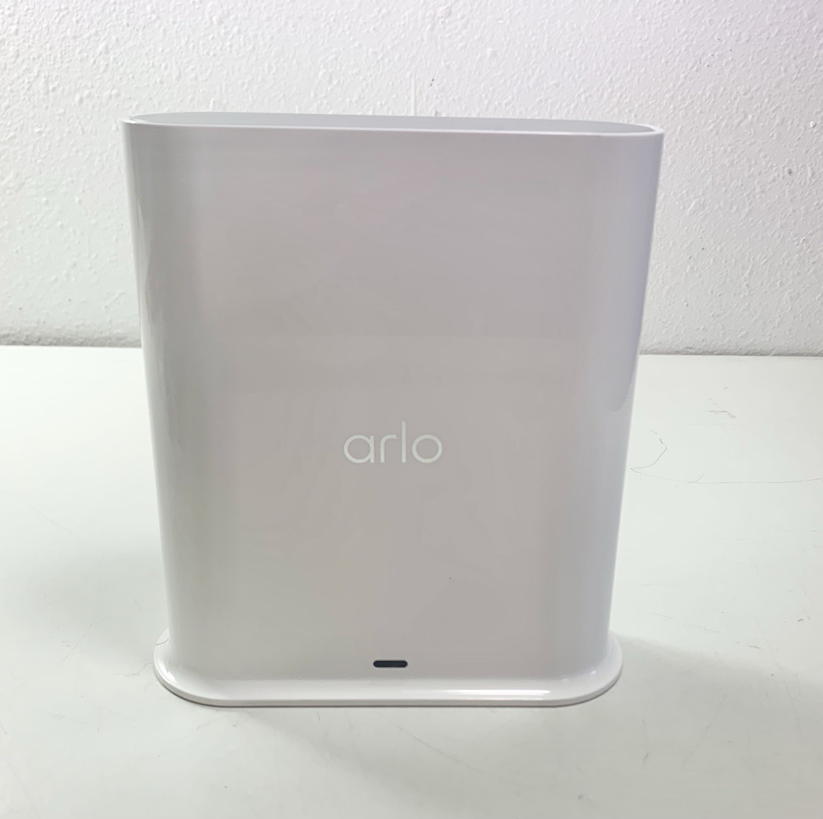 Arlo VMB4540 Smart Hub Base Station w/ Power Cord
