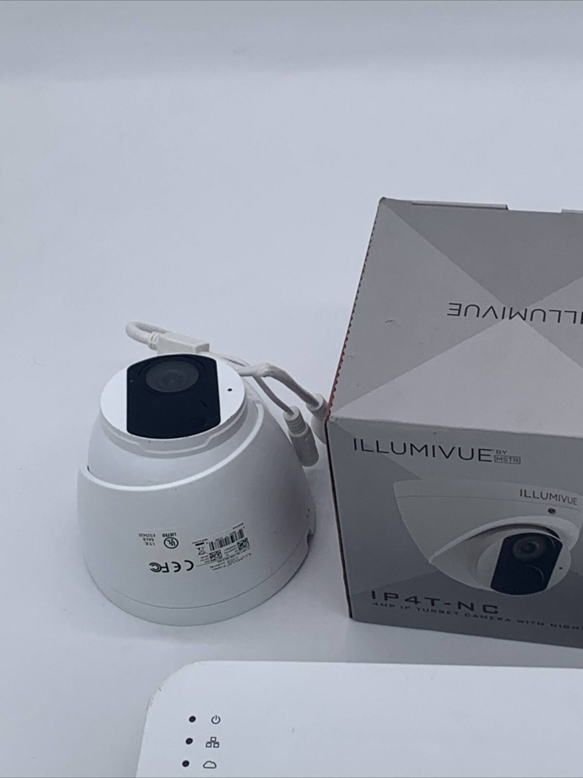 8-Channel 1TB NVR8-K with 3 x 4MP IP NightColor Turret Camera Kit