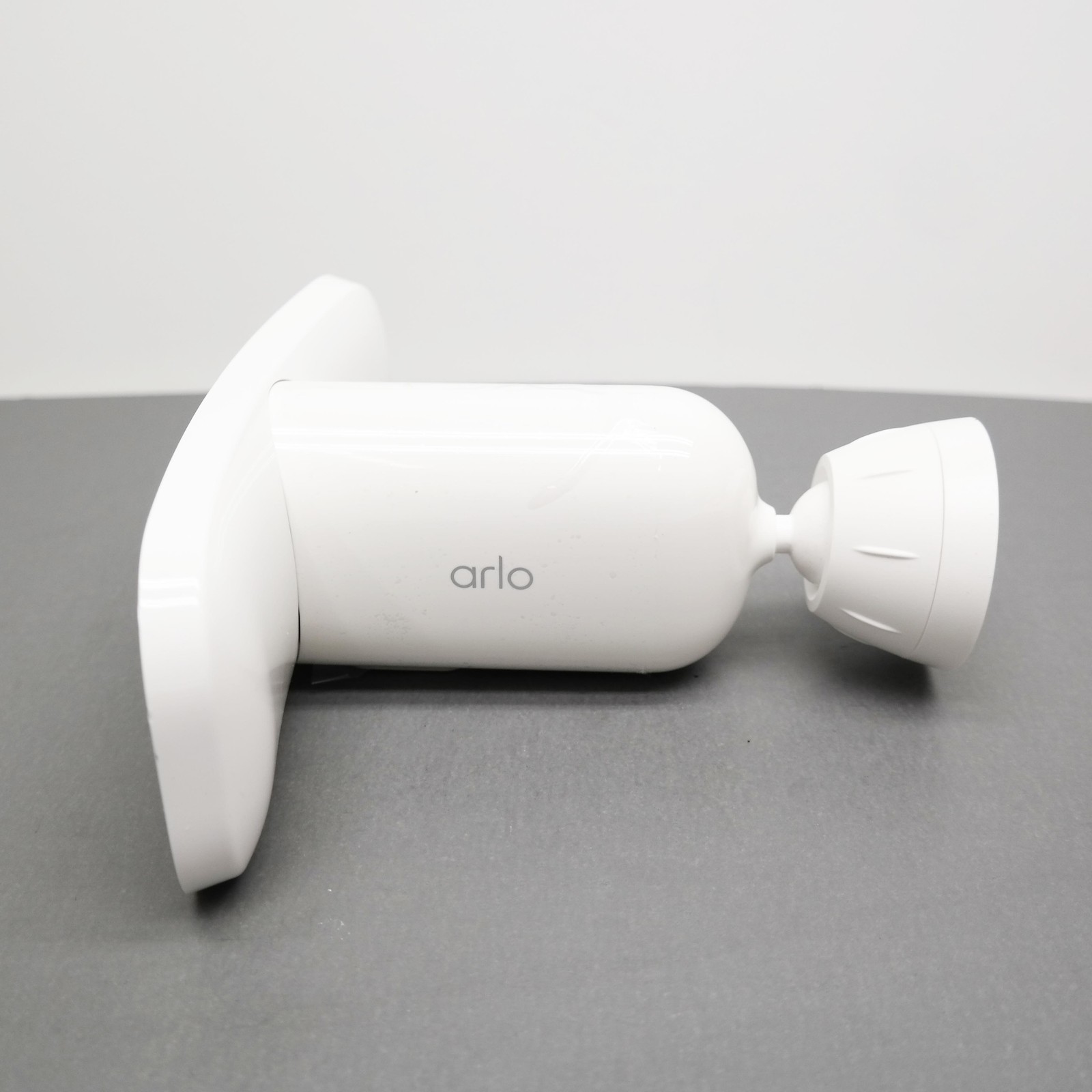Arlo Pro 3 Floodlight FB1001 Indoor/Outdoor Security Camera – White