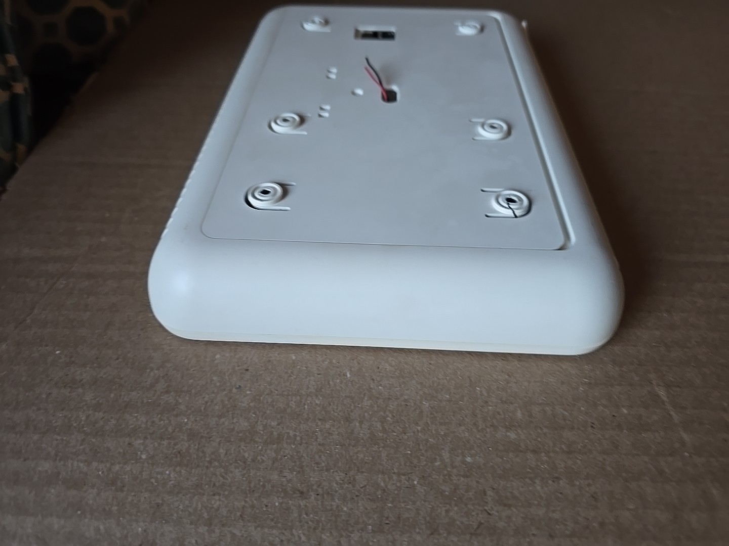 Vivint Smart Hub Control Panel VS-SH2000-C00 Model CP04.