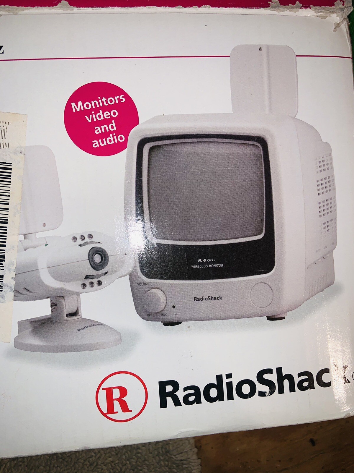 VTG Radio Shack Black And White Wireless Surveillance System 49-2530